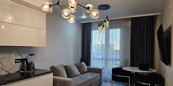 Avalon 1-кімнатна квартири в нобудові з ремонтом - фото 1