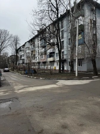 Продам 2х ком. кв-ру в центре, ул.М.Гончаренко 2этаж пятиэтажного дома - фото 1