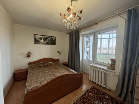 Квартира для сімʼї - чотири кімнати!Близько центр та паркова зрна Львів