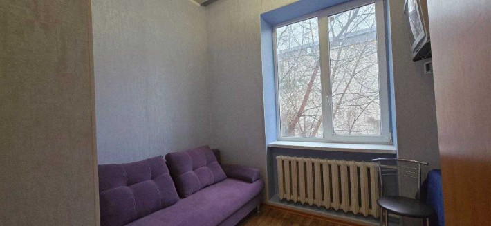 Продам гостинку  метро Метростроителей, м. Спортивная - фото 1