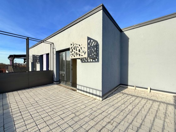 Продаж квартири 56.4 м² у вже зданову будинку (бічна Шевченка) власник Львов