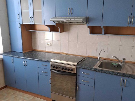 Продаж 2 кімнатна квартира по вул. Вороніна р-н. АТБ Запорожье