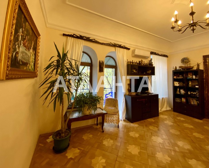 Трехуровневая квартира с АГВ в историческом, культурном центре Одессы - фото 1