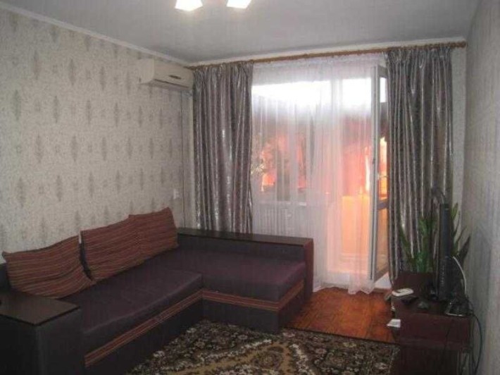 Продам 2 к. із. квартиру метро Холодна Гора 6 хвилин - фото 1