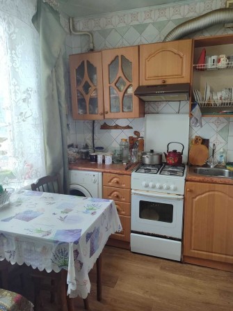 Продам отличную 3 комнатную квартиру на Юбилейном проспекте! - фото 1