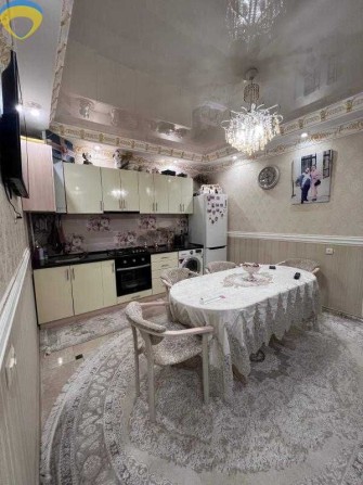 Продам 2-квартиру з ремонтом та укомплектовану - фото 1