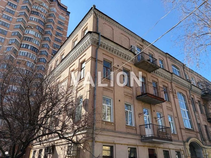 Продаж 2 - кімнат. квартири, вул. Бульварно - Кудрявська 9, центр - фото 1