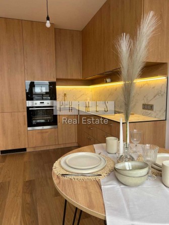Продаж 2К вид на Дніпро ЖК Dock 32 70 кв.м з ремонтом - фото 1