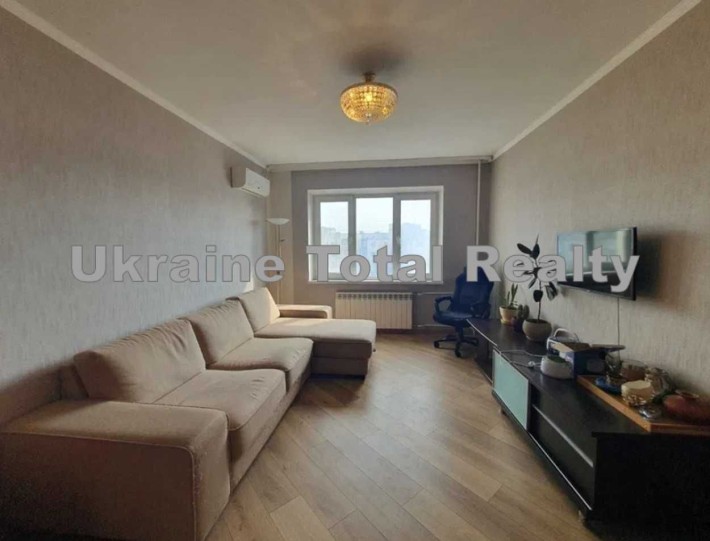 Виноградар! 3 кімнатна квартира 72м2 з ремонтом! Проспект Свободи - фото 1