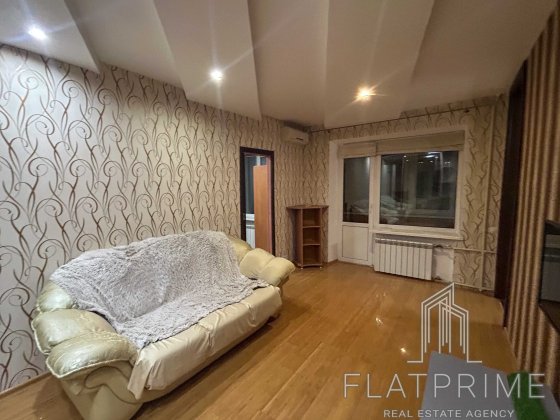 Затишна 2-кімнатна квартира, Берестейський 99/1, Святошин Київ