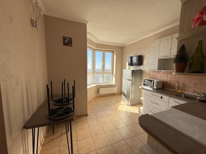 Палладіна 18/30 продаж 1кімнатна квартира - фото 1