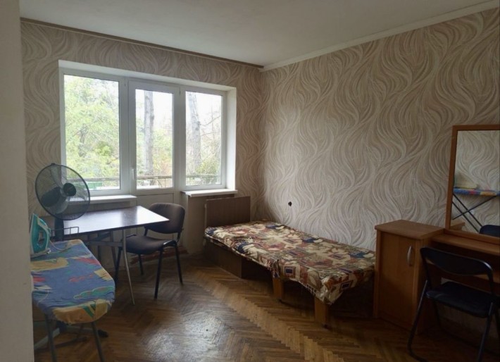 Парк Відрадний. Вулиця Донця 14-Б - фото 1