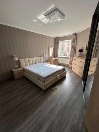 Продам 3кім квартиру 77м2меблі  Петровский квартал без комісії власник - фото 1