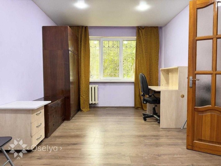 1 кімнатна квартира в Києві Святошинський Мрії 17Е газ низький поверх - фото 1