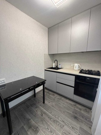 Продам 2-кімн. Зодчих вул. 50а, 46 м.кв - фото 1