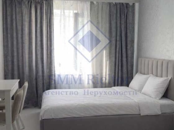Продаж  1 кім кв м. М. Сирець ,Сирецький парк Киев