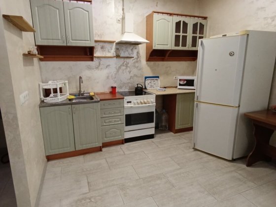 Новострой, квартира студия с ремонтом мебелью Киев