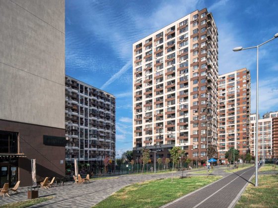 2 к квартира Варшавський м-н Варшавский Європейського союзу 41а Без %