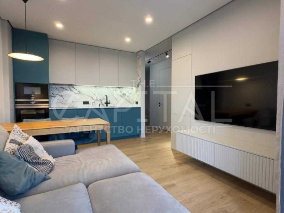 Продаж унікального пентхауса в ЖК Олександрія з власною терасою, Центр Київ