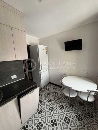 Новобіличі Академмістечко Булаховського Наумова Мудрака Святошинський - фото 1