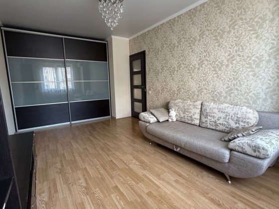 ЖК радужный,долгосрочная аренда Лиманка