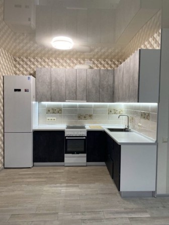 Светлая квартира с тремя окнами ЖК Птичка отличная цена - фото 1