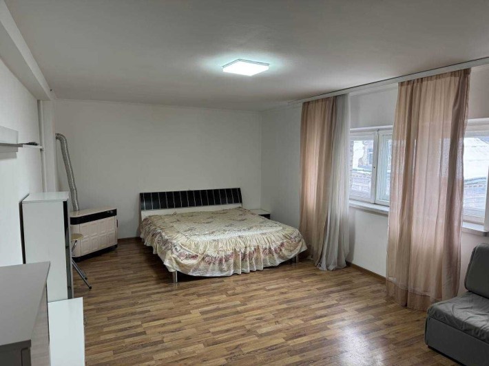 Продаж квартири на Клепарівській - фото 1