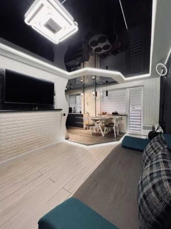 Продаж 4-к квартири на вул.Л.Каденюка , ремонт, АГО - фото 1