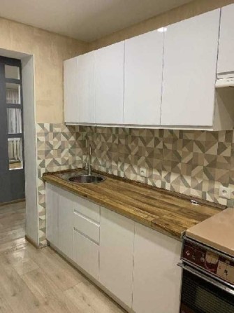 Продаётся 3 ком. кв. ул. Профессора Толока на Бородинском. - фото 1