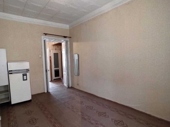 Продам 2-кімнатну квартиру район ЖД Вокзалу Одесса