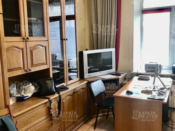 D1M Продам 2 кімн. квартиру. Центр міста, Павлівський майдан. Харьков