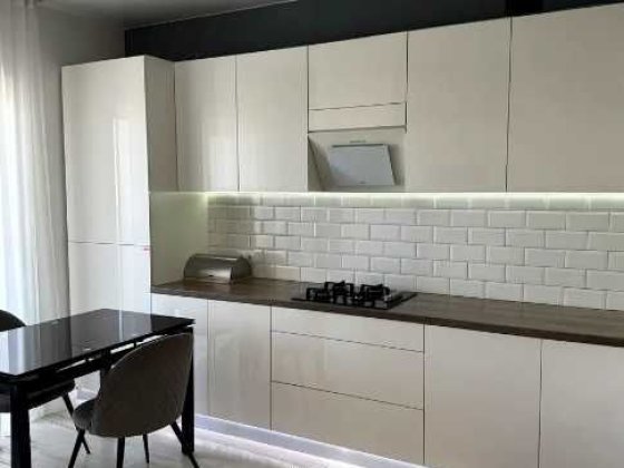 Продаж квартири з дизайнерським ремонтом Львов