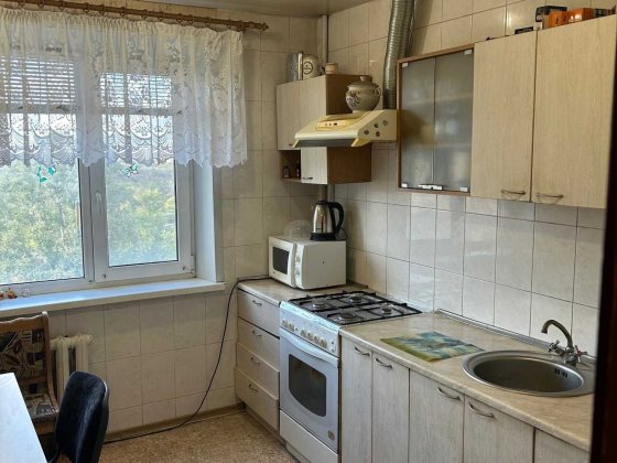 Продам свою 3-х комнатную квартиру ул. Гудыменко 27 Запорожье