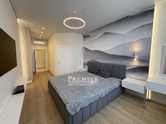 3 комнатная квартира 122 м2 ЖК Олимпийский на проспекте Шевченко Одеса