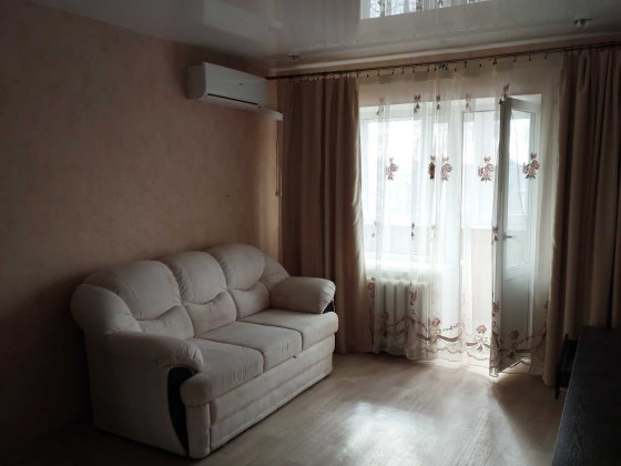 Продам 2к квартиру Новые Дома Армейская Харьков
