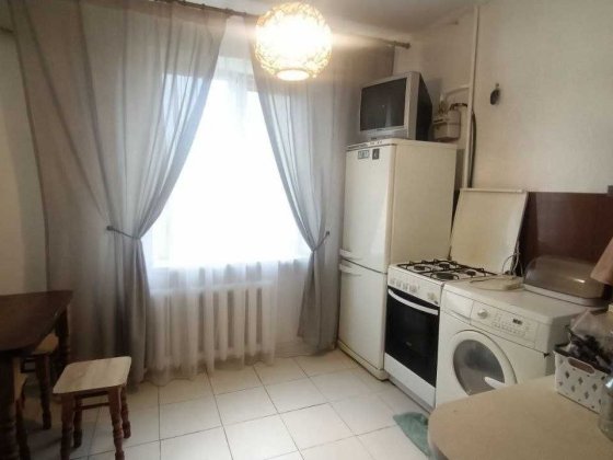 продам 1 комн. кв. на  ул. Ильфа и Петрова Одеса