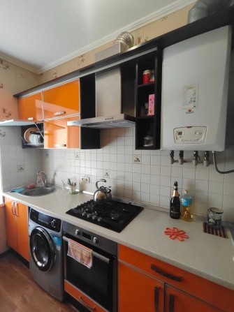 2комнатная  квартира с  балконом  ремонт - фото 1