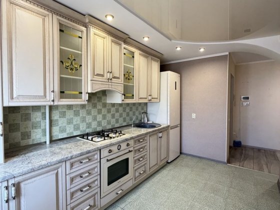 Продажа.  3 кімнатна квартира, центр міста, Сертифікат Кропивницкий