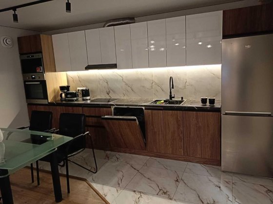 2-к квартира з дизайнерським ремонтом Шевченківський р-н Львів