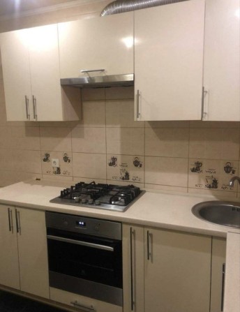 Продам 2-кімнатну квартиру Шкільний район - фото 1