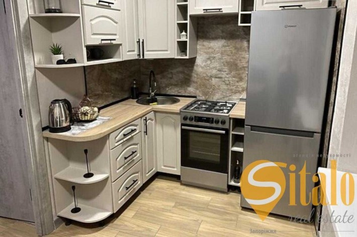 Продаж 3-х кімн. квартири вул. Поштова ( Майдан Волі) (019) - фото 1