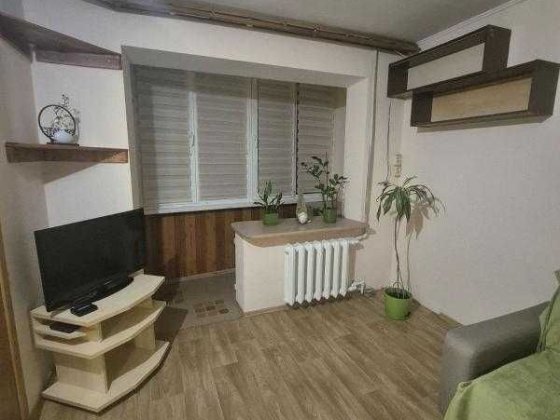 Продам хорошую  1-комн. квартиру "ЧЕШКУ"  ул. Бочарова / 17 и 22 Школа Одеса