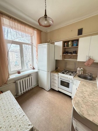 Продается 2-к квартира на ул. Театральная - фото 1