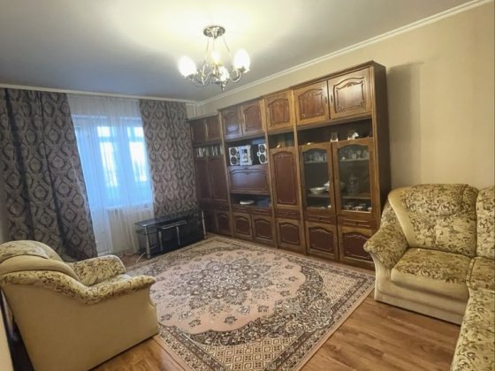 Продаю красиву 2к/к крупногабаритну з ремонтом та меблями Миколаїв