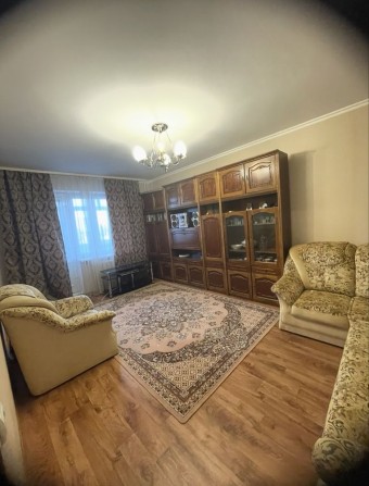Продаю красиву 2к/к крупногабаритну з ремонтом та меблями - фото 1