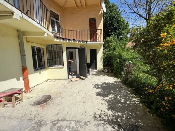 Продаж 1-кім. кв-ри по вул. Лева ( центр) 1/3ц, 37 м/кв, окремий вхід. Львів