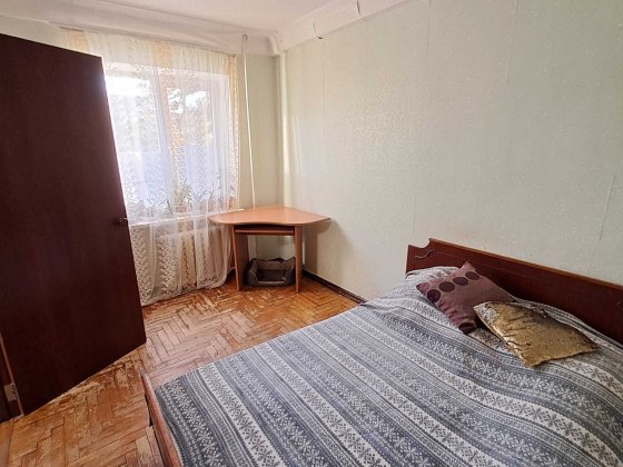 Продаж 2  кімнатної квартири по вул. Нижньодніпровська Запорожье