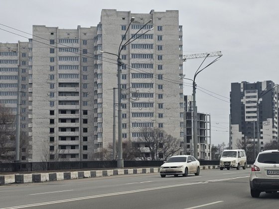 Новострой ЖК Оазис продам 1 ком квартиру дом отапливается.L Харьков