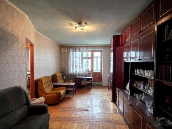 Продам 1к.кв  по пр-ту Аерокосмічний Харьков