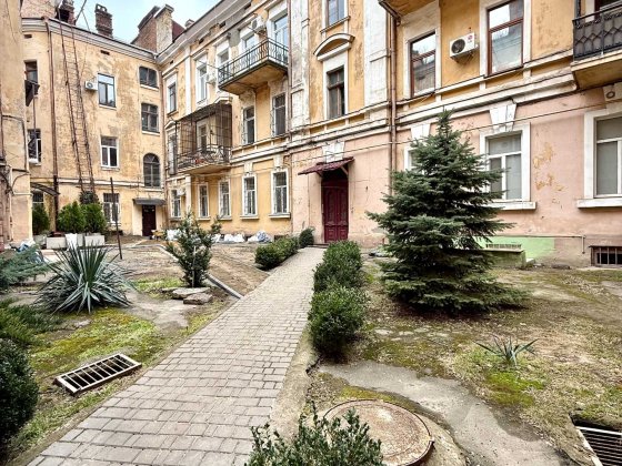 Уникальная четырехкомнатная квартира по ул. Успенской /парк Шевченко Одеса